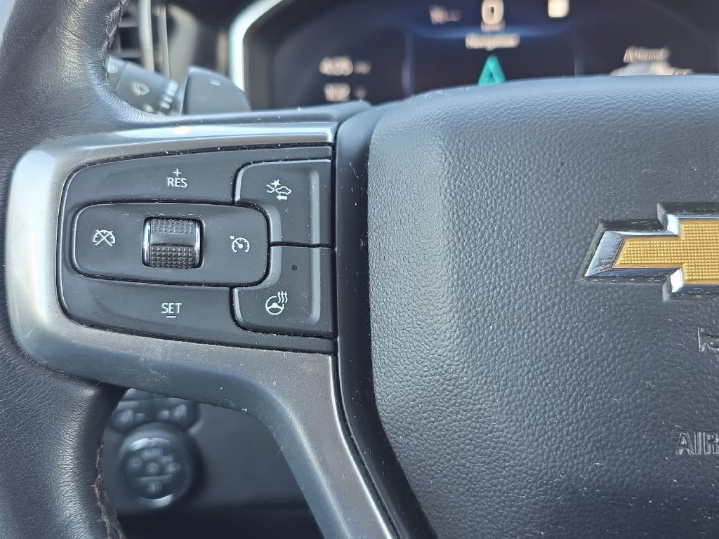 Used 2022 Chevrolet Silverado 1500 LTZ AWD/4WD image 16