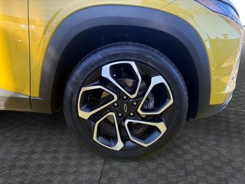 Used 2024 Chevrolet Trax RS w/ Driver Confidence Package image 9