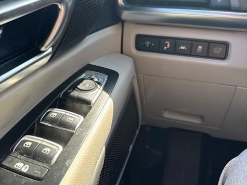 Used 2020 Kia Telluride EX AWD/4WD image 25