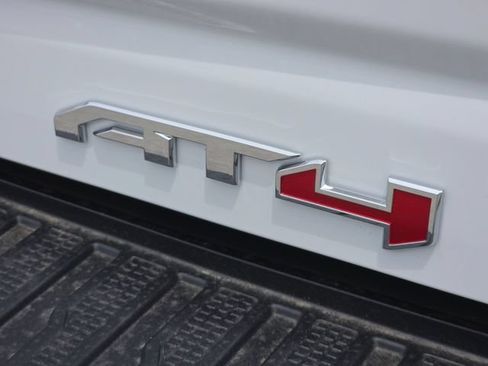 New 2026 GMC Sierra 2500 AT4 w/ AT4 Premium Plus Package AWD/4WD image 20