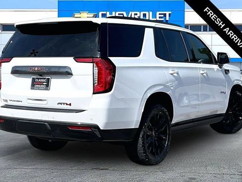 Used 2023 GMC Yukon AT4 w/ Technology Package AWD/4WD image 19