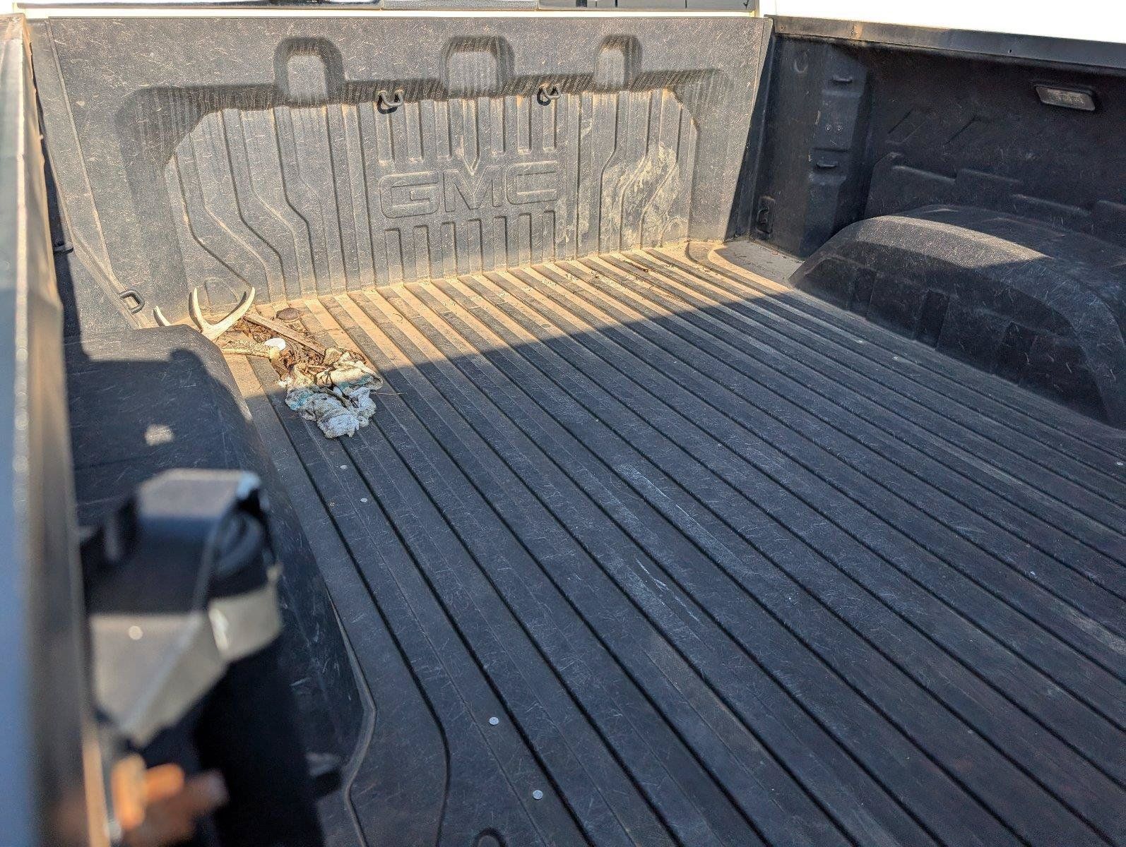 Used 2021 GMC Sierra 1500 AT4 w/ AT4 Carbonpro Edition AWD/4WD image 37