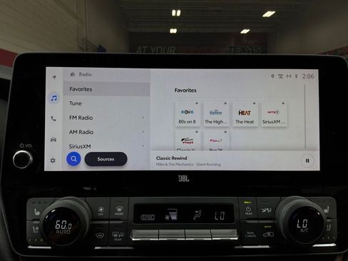 Used 2024 Toyota Grand Highlander AWD Hybrid image 42