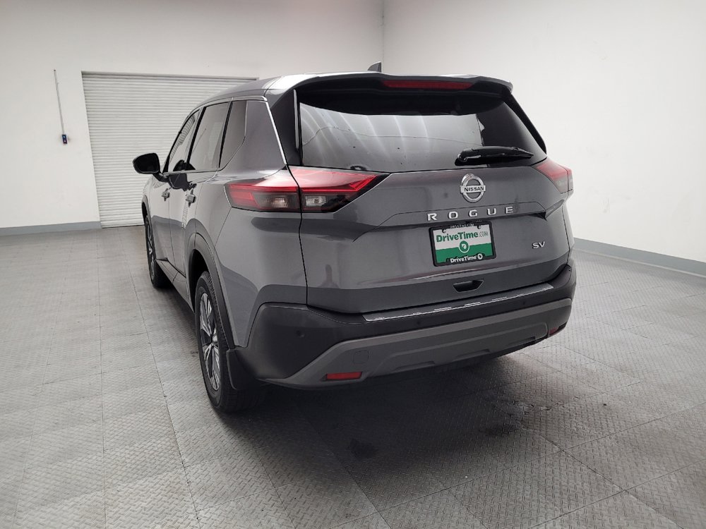 Used 2021 Nissan Rogue SV FWD image 6