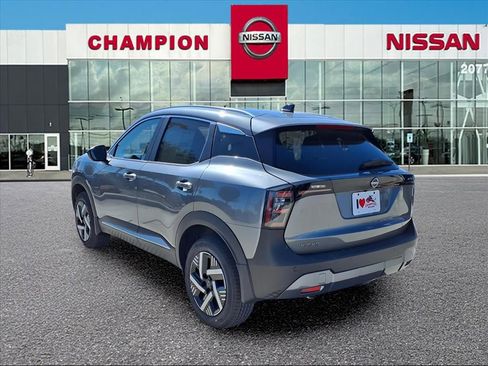 New 2026 Nissan Kicks SV image 4