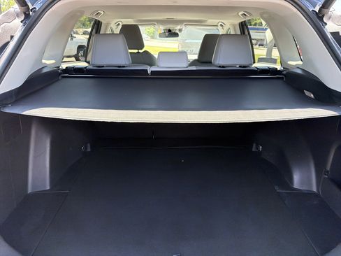 Used 2020 Toyota RAV4 XLE Premium FWD image 25