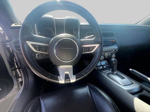 Used 2010 Chevrolet Camaro SS w/ RS Package RWD image 5
