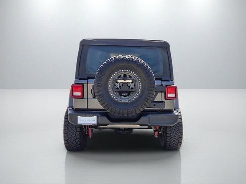 Used 2021 Jeep Wrangler Unlimited Sport AWD/4WD image 9