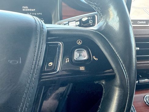 Used 2023 Lincoln Aviator Reserve w/ Equipment Group 201A image 47