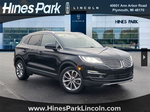 Used 2017 Lincoln MKC Select w/ Select Plus Package image 1