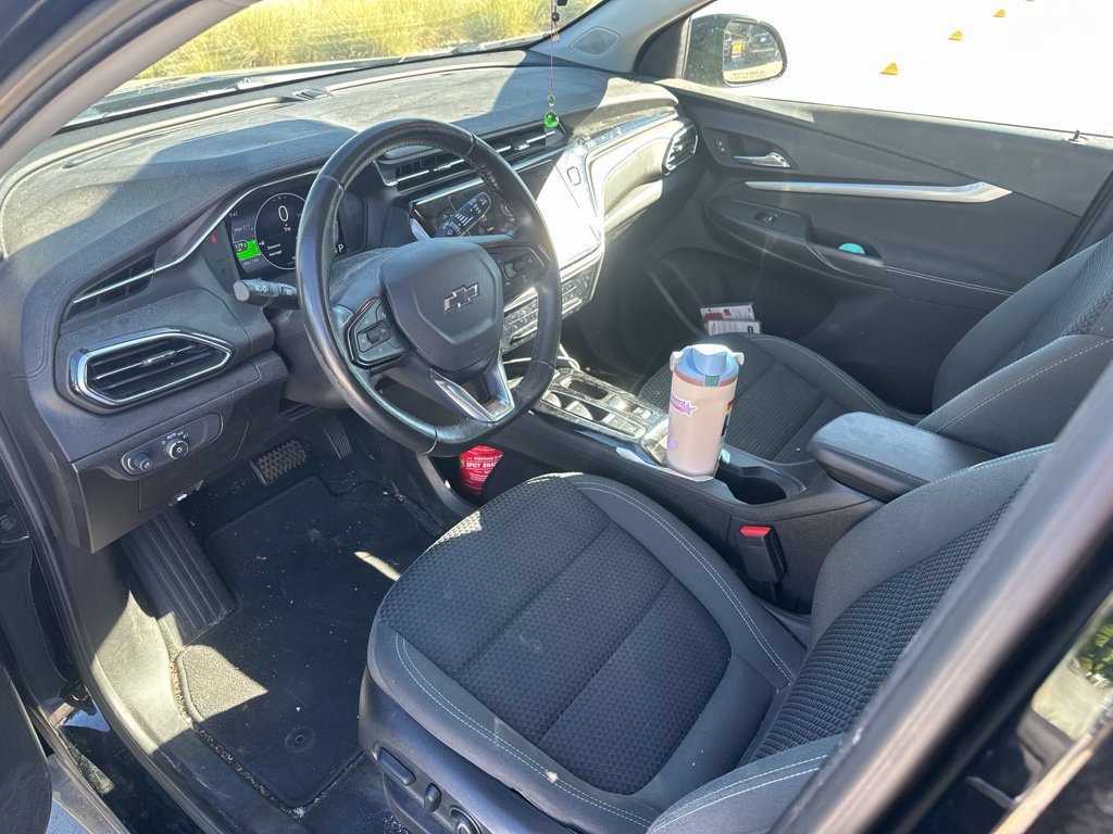 Used 2023 Chevrolet Bolt EUV LT w/ Comfort Package FWD image 6