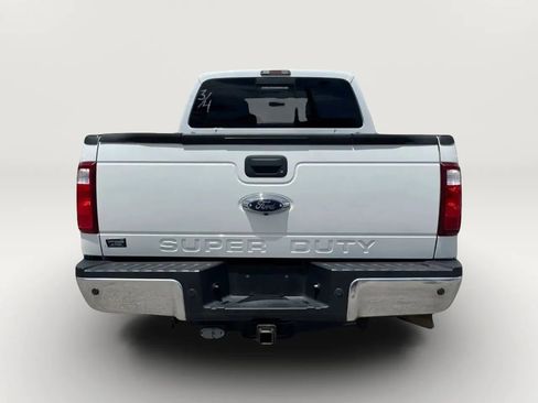 Used 2015 Ford F250 Lariat image 5