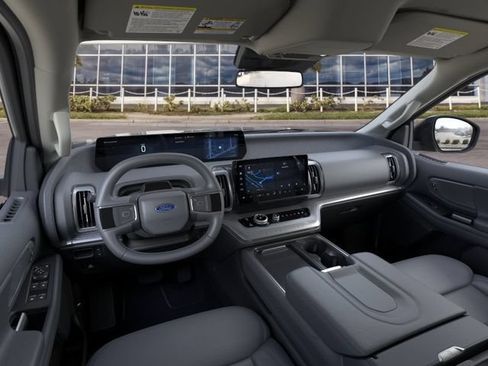 New 2026 Ford Expedition Active RWD image 25