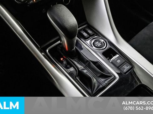 Used 2024 Mitsubishi Eclipse Cross SE image 43