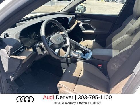 Used 2025 Audi Q5 Premium Plus w/ Premium Plus AWD/4WD image 9