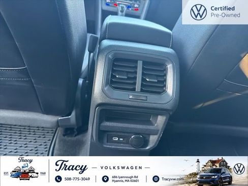 Certified 2023 Volkswagen Tiguan SE w/ Panoramic Sunroof Package AWD/4WD image 23
