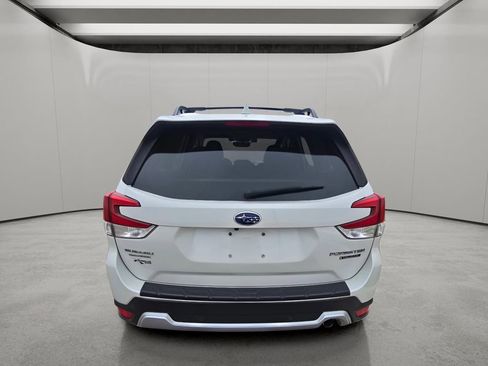 Used 2019 Subaru Forester Touring AWD/4WD image 4
