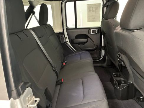 Used 2023 Jeep Wrangler Unlimited Sport AWD/4WD image 16