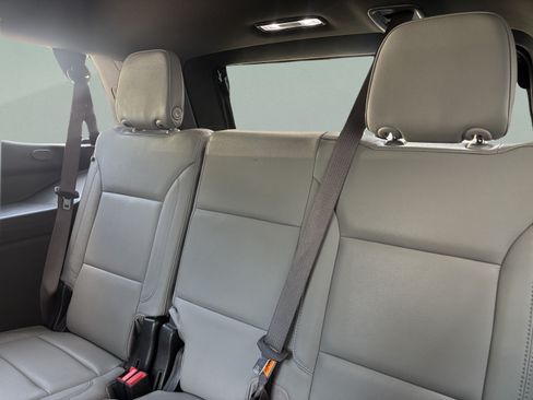 Used 2023 Chevrolet Tahoe LT w/ LT Signature Package AWD/4WD image 28