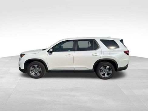 Used 2025 Honda Pilot EX-L image 5