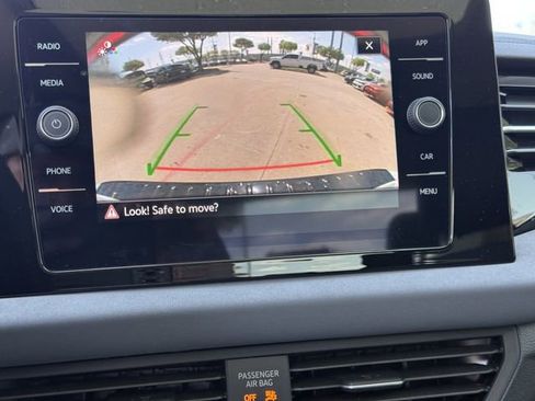 New 2026 Volkswagen Jetta SE FWD image 15