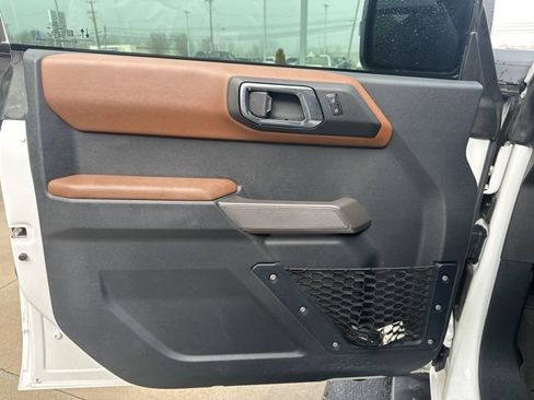 Used 2021 Ford Bronco Outer Banks image 18