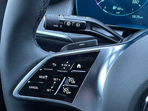 New 2026 Mercedes-Benz GLC 300 GLC 300 image 33