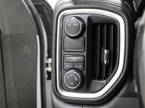 Used 2020 Chevrolet Silverado 1500 LT w/ All-Star Edition RWD image 9