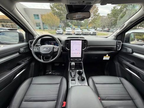 New 2025 Ford Ranger Lariat w/ FX4 Off-Road Package image 10