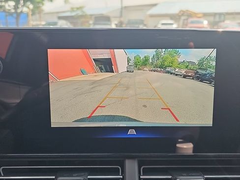 New 2026 Chevrolet Trax RS w/ Driver Confidence Package FWD image 16