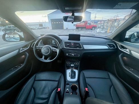 Used 2018 Audi Q3 2.0T Premium image 18