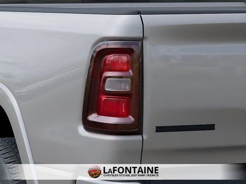 New 2026 RAM 1500 4x4 Crew Cab image 9