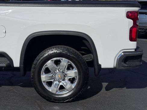 Used 2022 Chevrolet Silverado 2500 LTZ w/ LTZ Convenience Package image 43