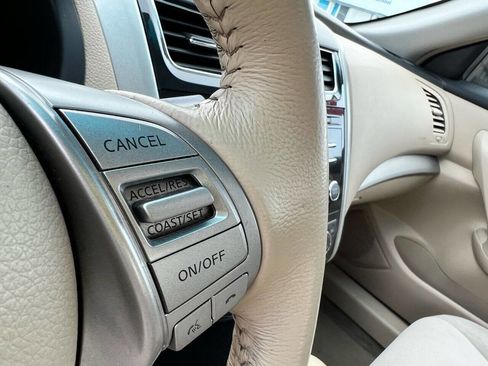 Used 2013 Nissan Altima 2.5 SV w/ 2.5SV Convenience Pkg image 28