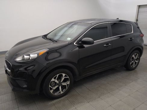 Used 2021 Kia Sportage LX FWD image 2