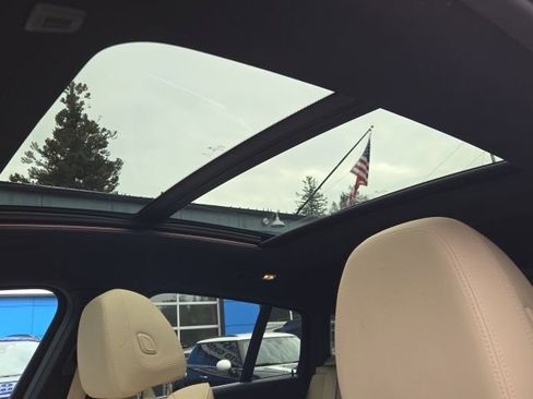 Used 2020 BMW X4 xDrive30i w/ Convenience Package image 17