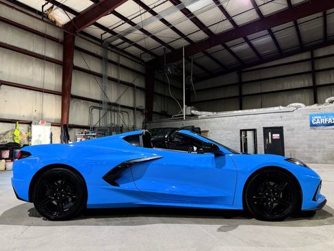 Used 2023 Chevrolet Corvette Stingray Preferred Cpe w/ Stealth Interior Trim Package RWD image 4
