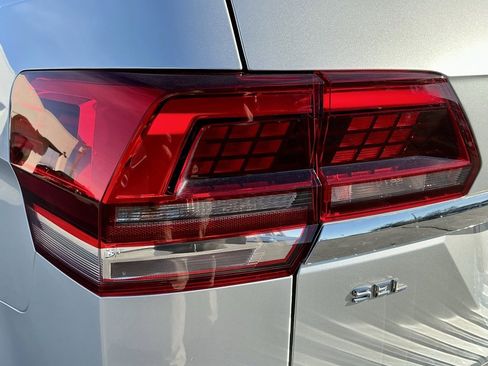 Used 2019 Volkswagen Atlas SEL image 14
