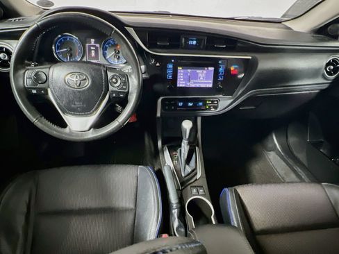Used 2018 Toyota Corolla SE FWD image 27