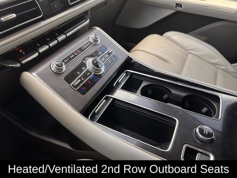 Used 2024 Lincoln Aviator Reserve w/ Equipment Group 201A AWD/4WD image 22