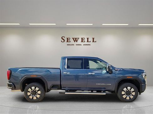 New 2026 GMC Sierra 2500 Denali w/ Denali Reserve Package image 6