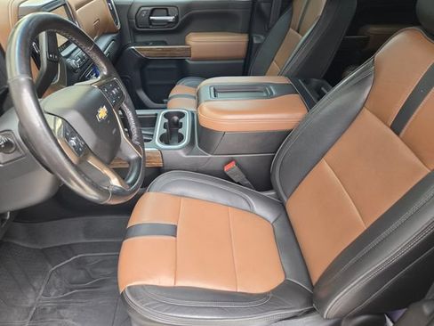 Used 2022 Chevrolet Silverado 3500 High Country AWD/4WD image 16