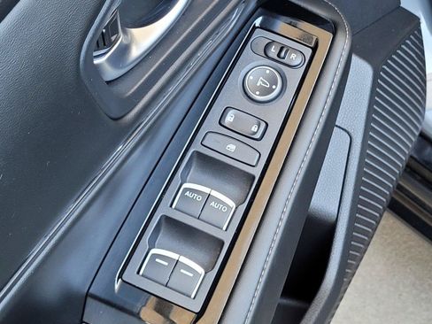Used 2023 Honda Accord Touring image 18