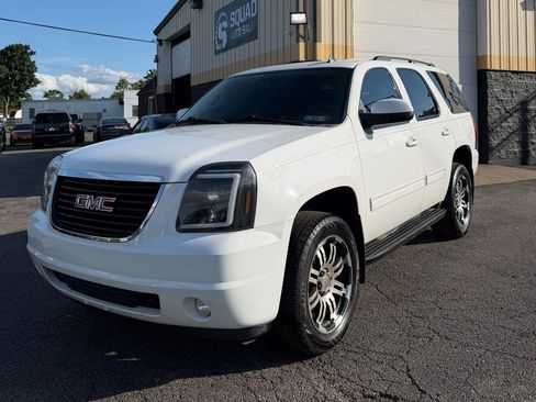Used 2012 GMC Yukon SLE w/ Convenience Package AWD/4WD image 1