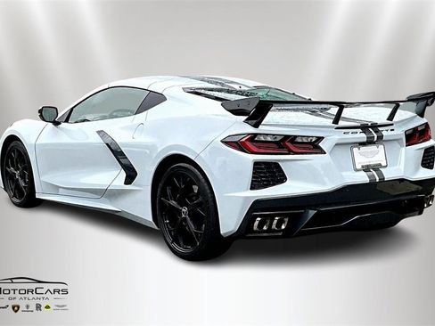 Used 2021 Chevrolet Corvette Stingray Premium Cpe w/ Z51 Performance Package image 11