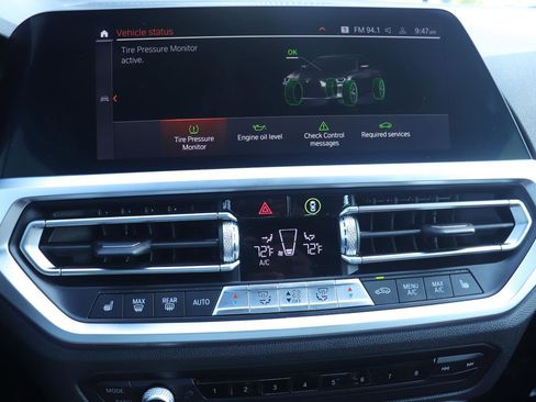 Used 2021 BMW 430i Convertible w/ Convenience Package RWD image 34