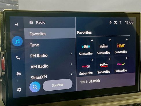 Certified 2025 Toyota 4Runner TRD Off-Road Premium image 14