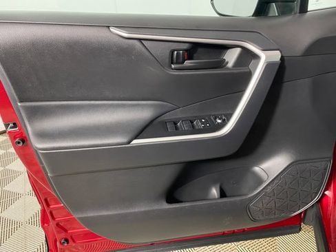 Certified 2024 Toyota RAV4 LE AWD/4WD image 20