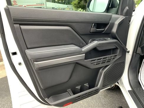 Used 2025 Toyota Tacoma SR5 RWD image 17