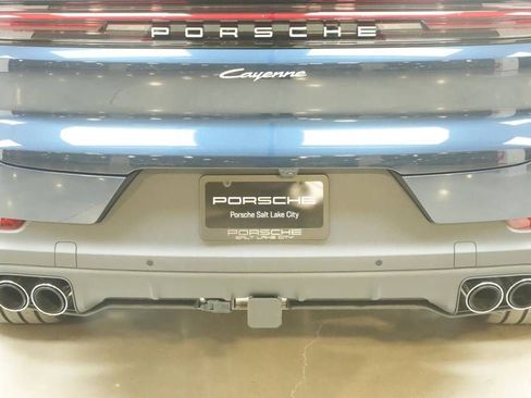 New 2026 Porsche Cayenne E-Hybrid AWD/4WD image 40